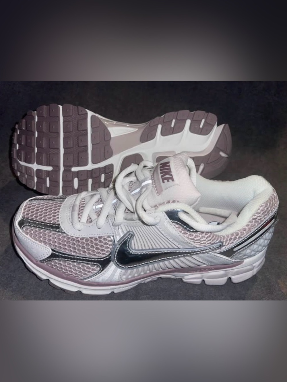 Nike Vomero Women's Sneakers size 9.5
